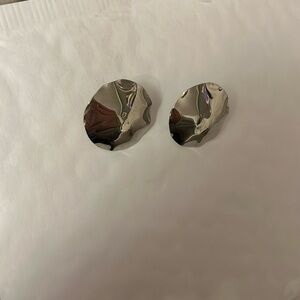 Silver hammered disc earrings, Large circle round studs, Minimalist silver